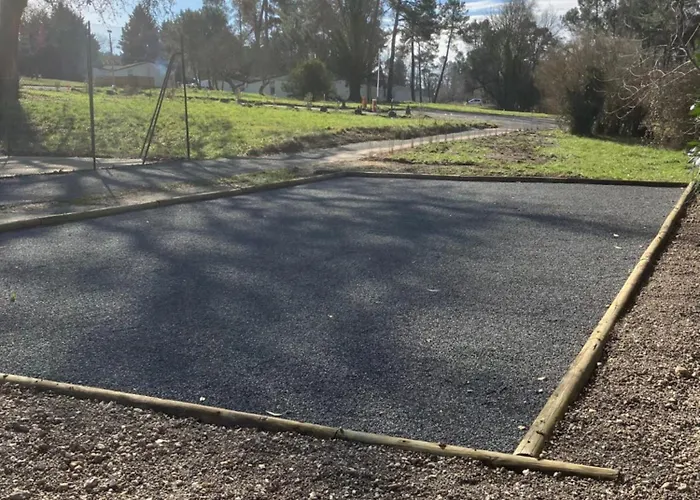 Salle Et Hebergements Montendre